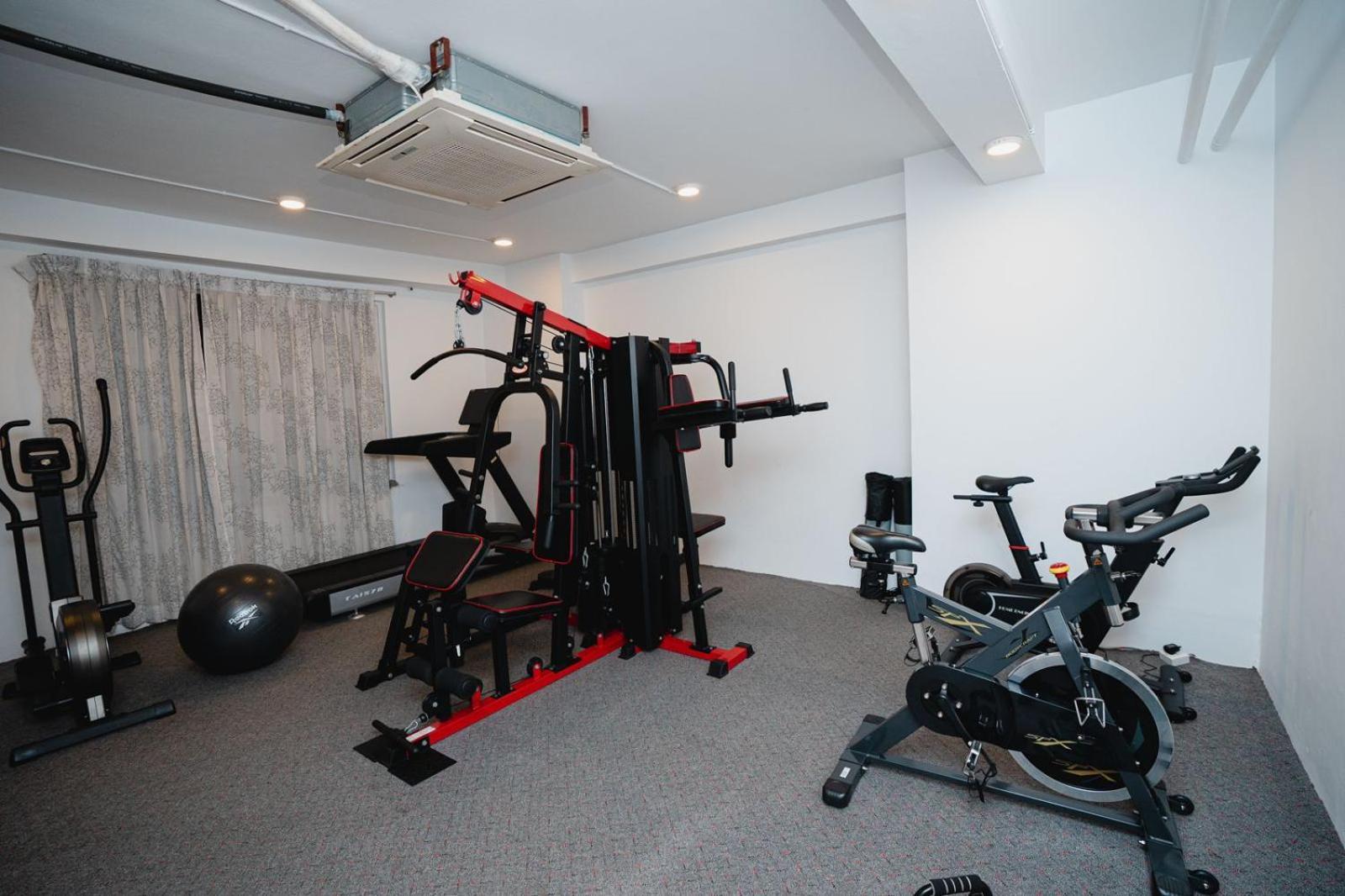 ראג'שאני Royal Raj Hotel מראה חיצוני תמונה